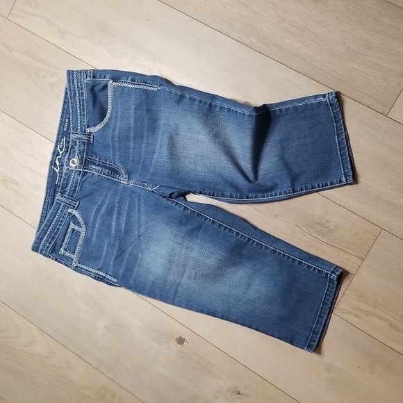 Inc. Cropped Jean's bling button braided stitching - Picture 1 of 6